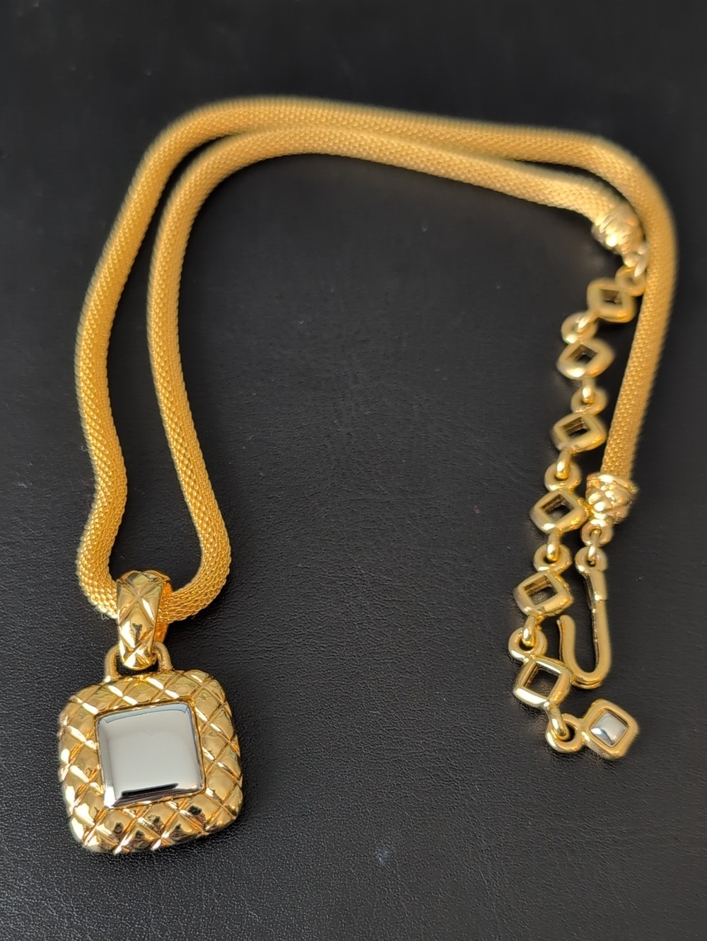 Vintage Liz Claiborne Gold-Tone Silver Square Pendant Necklace Mesh Chain